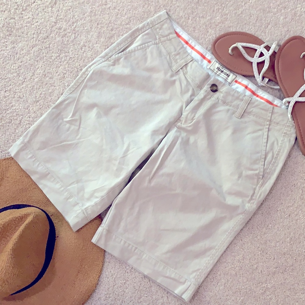 Old Navy Women’s Bermuda shorts